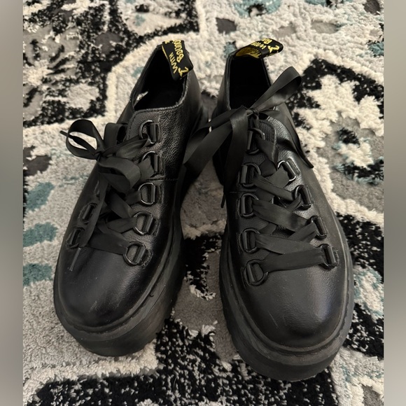 Dr. Martens Caraya Platform Loafers size 9 - Picture 14 of 14